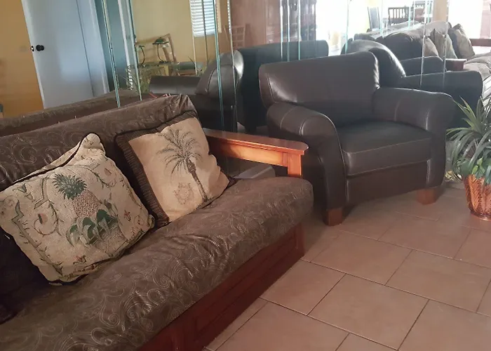 Silver Sands Hotel 2*