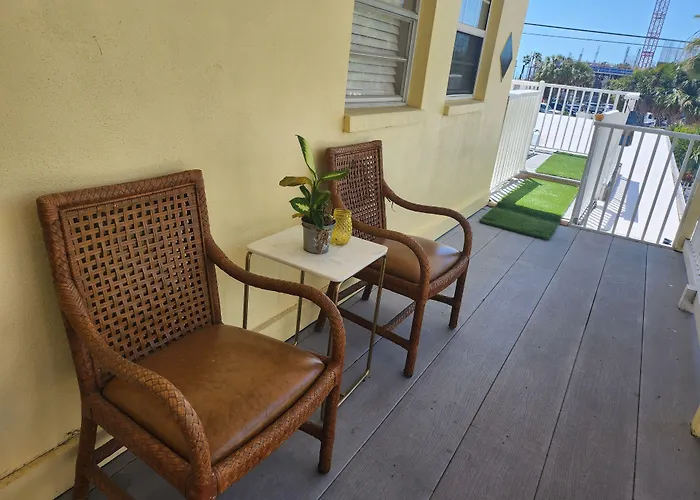 Silver Sands Hotel